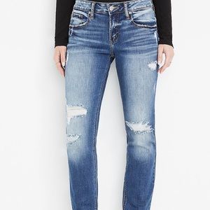 Silver Jeans Co.® Boyfriend Mid Rise Ripped Jean Size 32W/29L Med Sandblasted